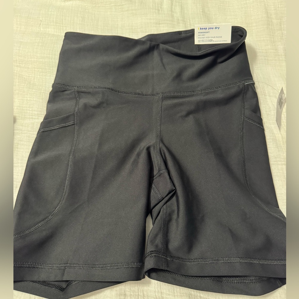 NWT Old Navy Women's Black Powersoft Bike Shorts